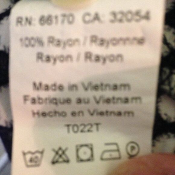 111 Tylho Ruffle Top XL - Picture 7 of 9